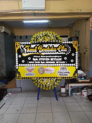 Papan Bunga di Grand Wisata Bekasi