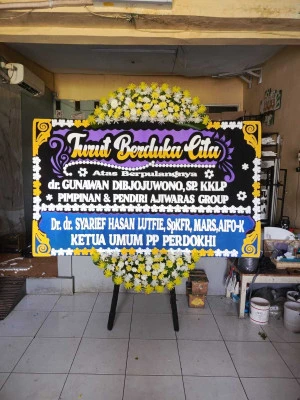 Papan Bunga di Grand Wisata Bekasi
